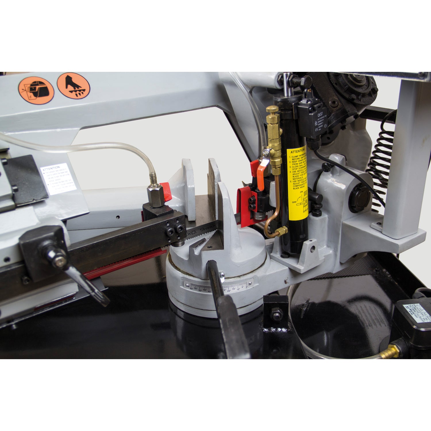 SIP 8" Swivel Head Metal Bandsaw with Gearbox Drive & Coolant SIP-01520