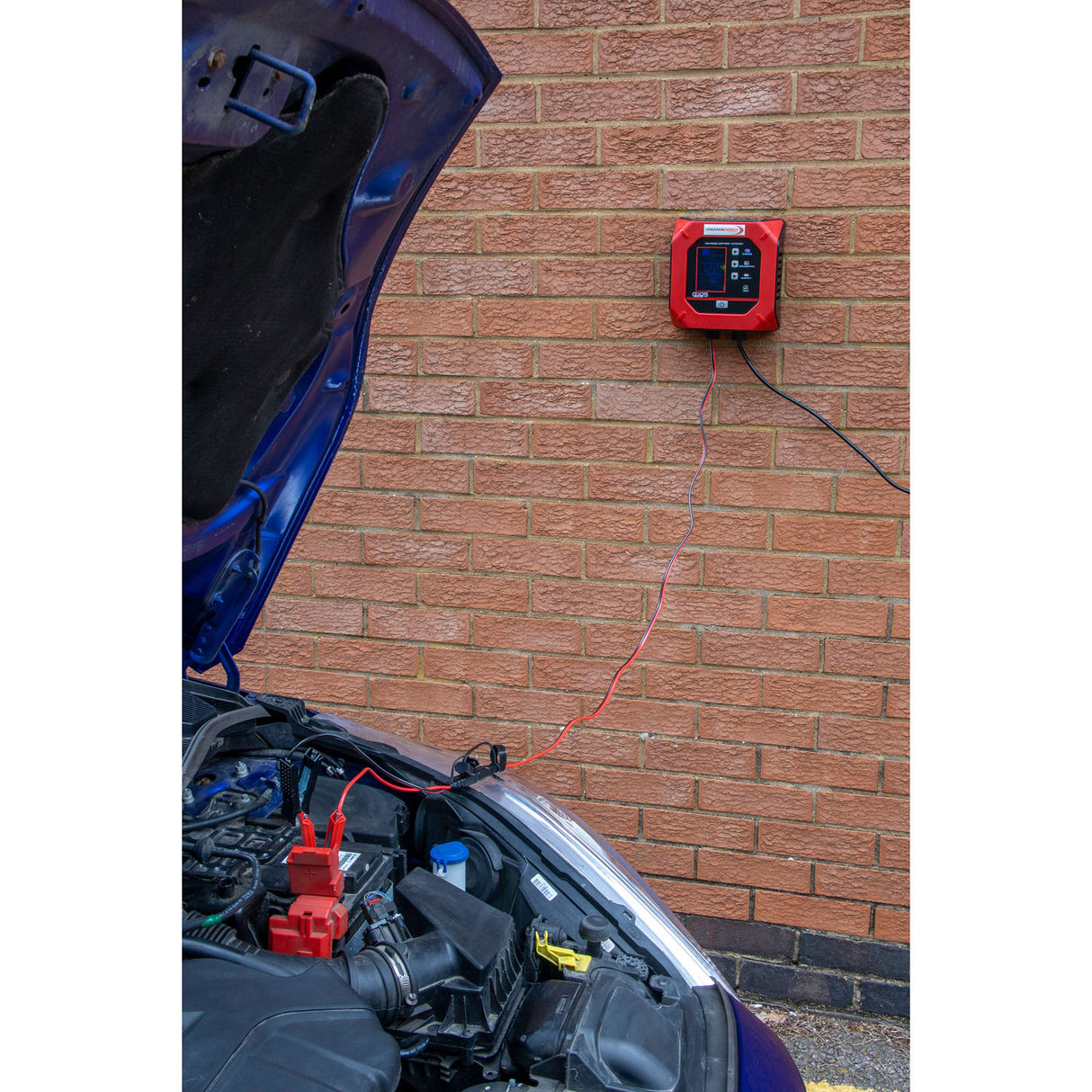 SIP GX15 Advanced Battery Charger 12v 15A Wall-Mountable – 03574