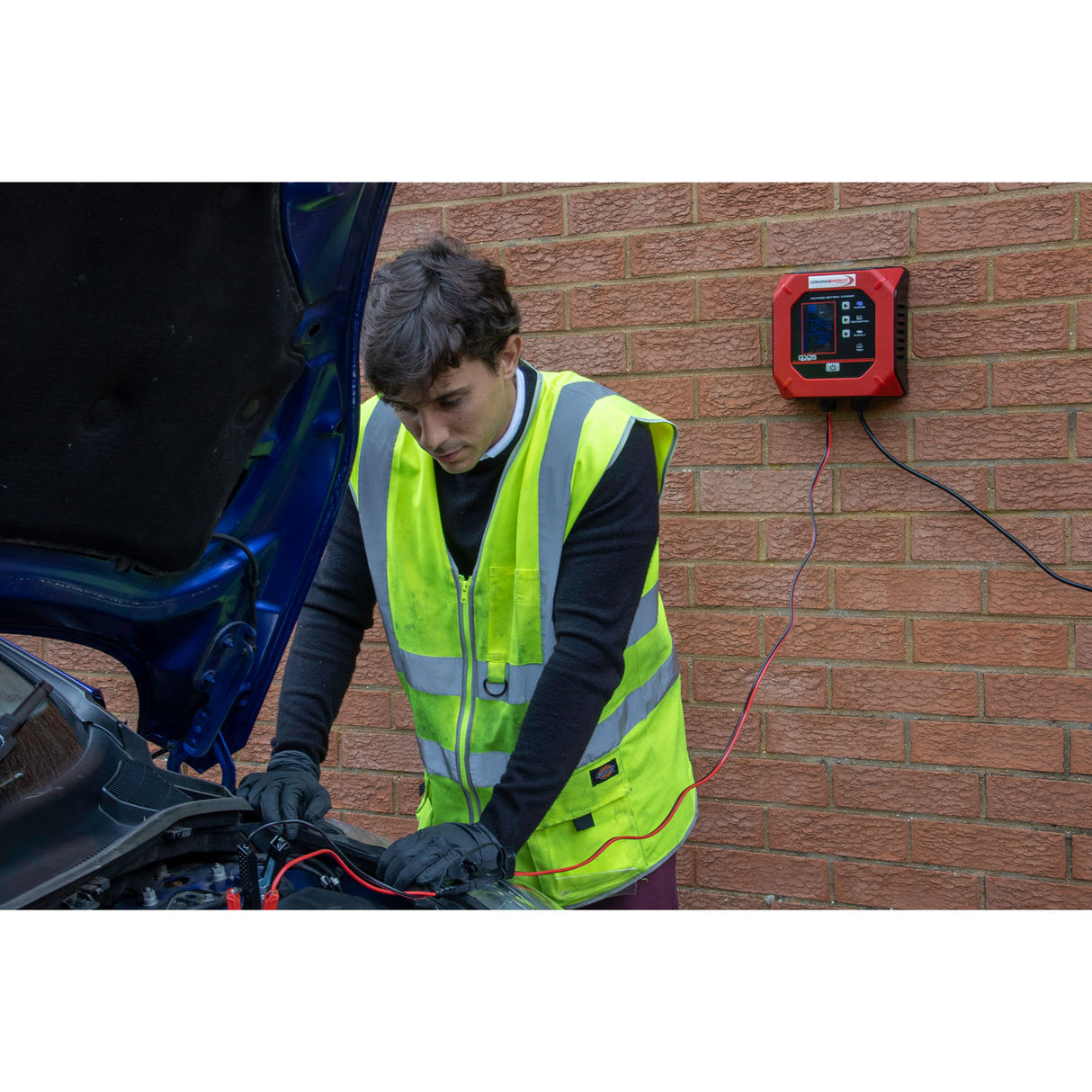 SIP GX15 Advanced Battery Charger 12v 15A Wall-Mountable – 03574