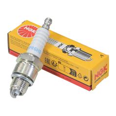 NGK Spark Plug BPR6HS Reliable Ignition for Small Engines | S.174126