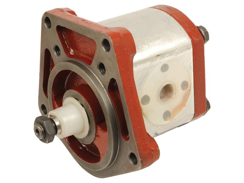 Hydraulic Pump Clockwise Rotation for IH Tractors | 704330R95 S.57797