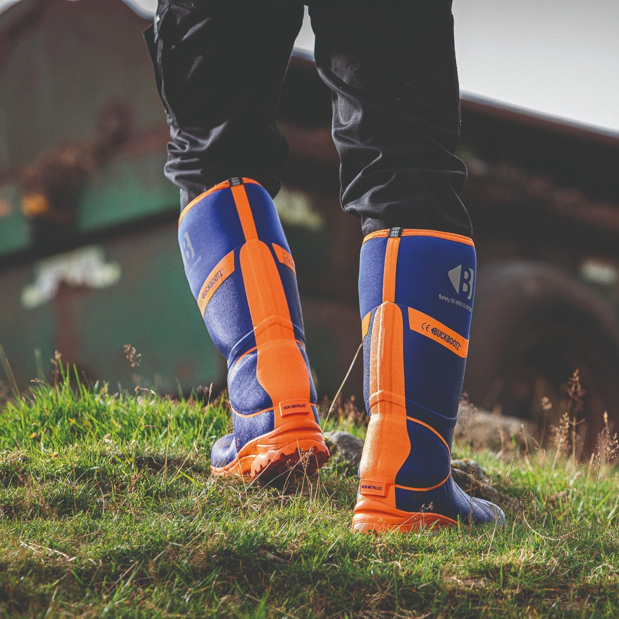 *SPECIAL PRICE* - Buckler Hi-Viz Safety Wellies – Blue & Orange Waterproof Boots | BBZ8000BL/OR