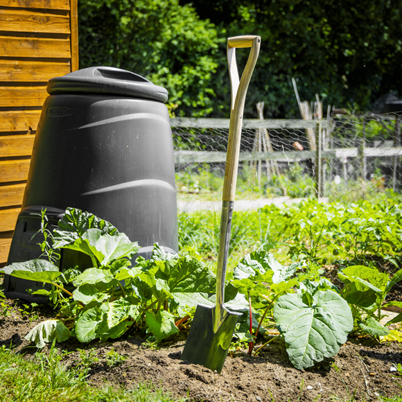 Premier Digging Spade with Ash Y Handle & Stainless Steel Blade - SE-GTWH015