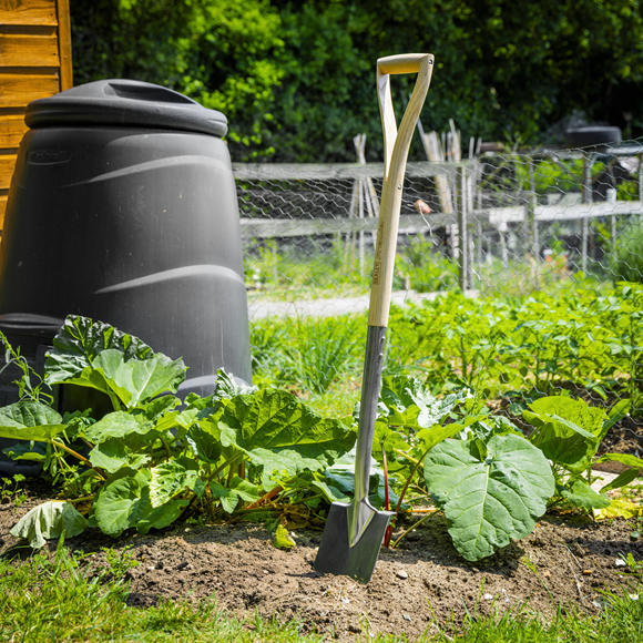 Premier Border Spade with Ash Y Handle & Stainless Steel Blade - SE-GTWH017