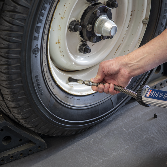 Clip-On Connector for Tyre Inflators - SE-SA361