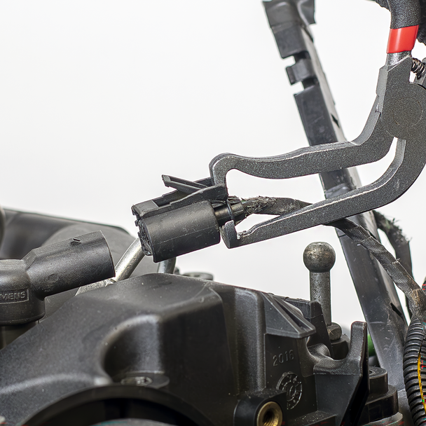 Electrical Disconnect Pliers - 60° Angled - SE-VS416A