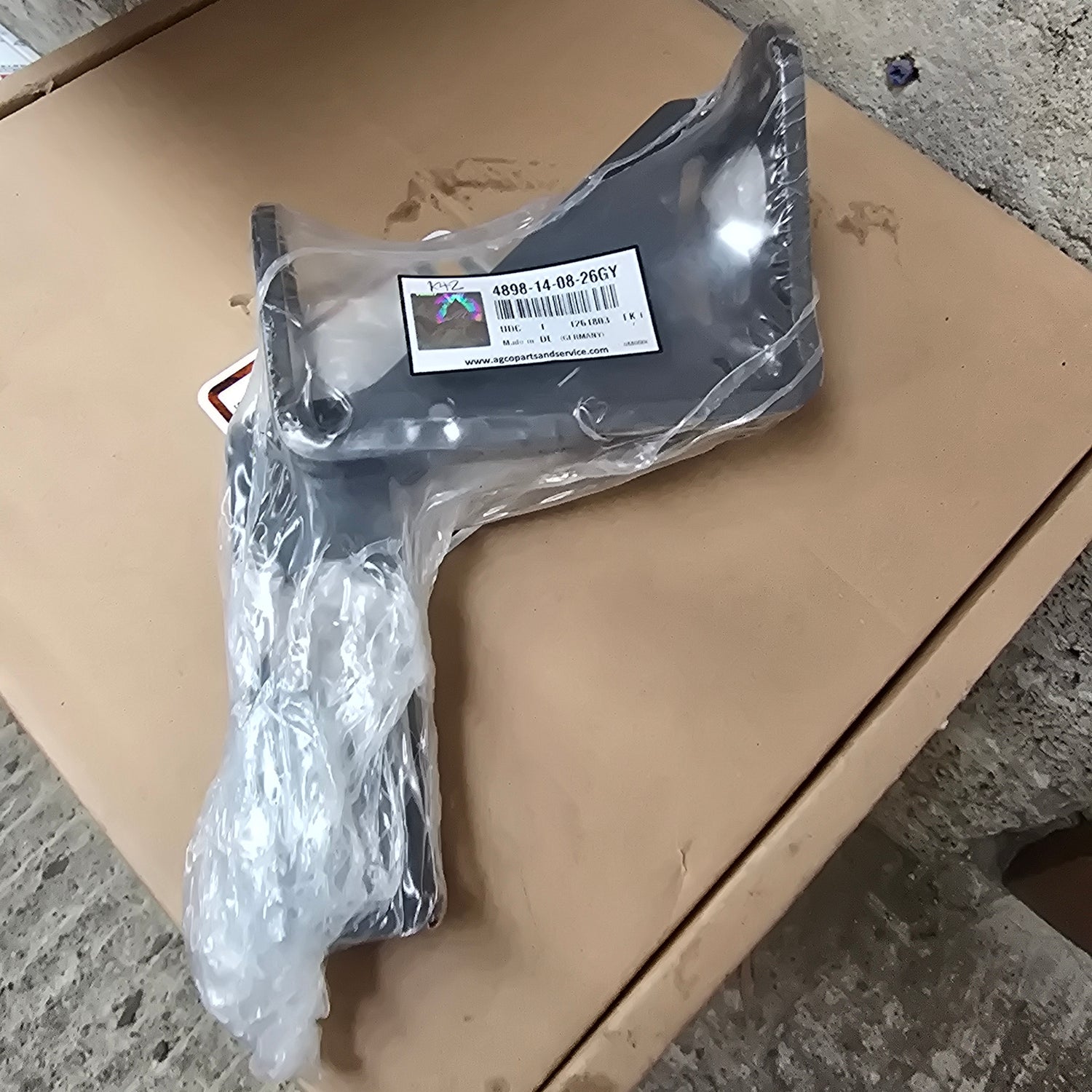 *STOCK CLEARANCE* - AGCO Sensor Mount 4898-14-08-26Gy | OEM Mounting Bracket