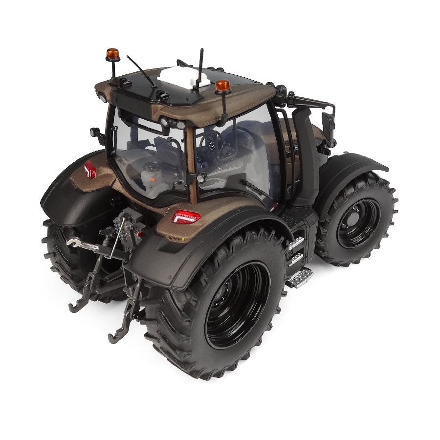 Valtra N175 Jubileum Brown Matt 1:32 Scale Model 75th Anniversary Limited Edition 1200 Pieces - V42803630