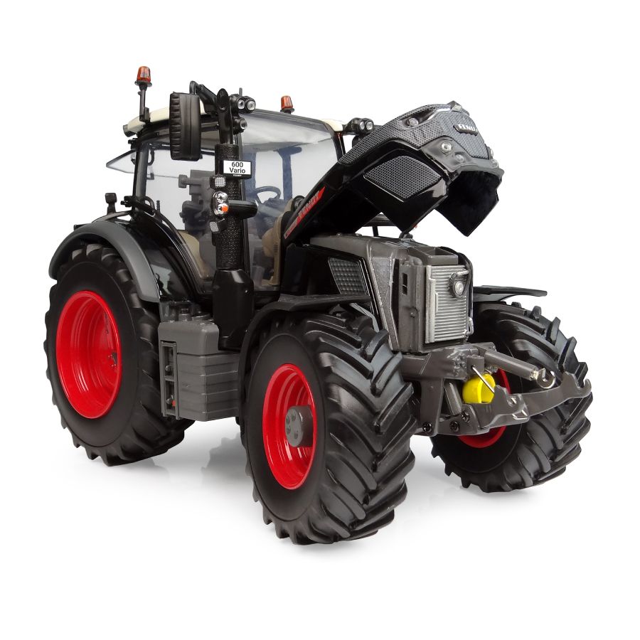 Fendt 620 Vario Black 1:32 Scale Model (2025) – Limited Edition of 1,500 - X991025312000
