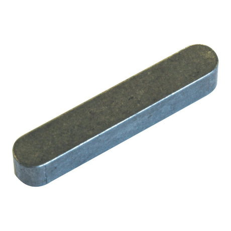 The Sparex Metric Parallel Keys Assortment, part number S.11160, is an 80-piece Handipak of rectangular metal keys with rounded edges designed for mechanical applications. They fit DIN 6885A standards and are perfect for connecting rotating elements to shafts in various projects.