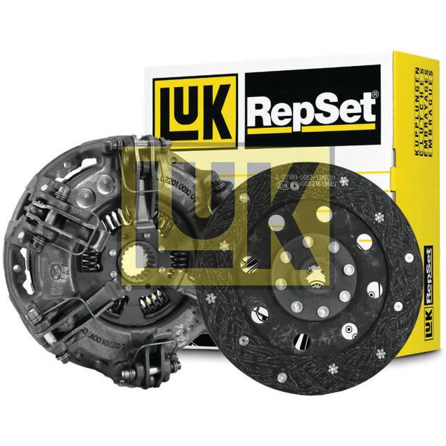Image of a Sparex Clutch Kit without Bearings - S.146463, showcasing a clutch pressure plate and an organic material clutch disc, with the product packaging prominently displayed in the background.