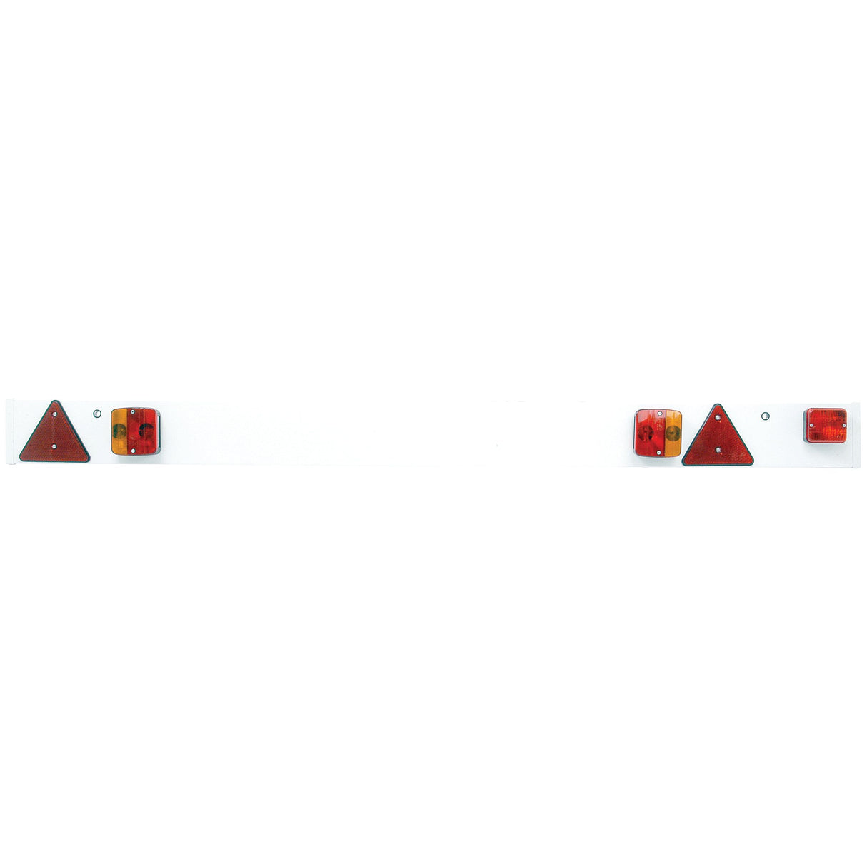 Introducing the Sparex Lighting Board (Halogen), 1.52m, a versatile and reliable solution that features red and orange reflectors in a symmetrical pattern with triangular and rectangular shapes. It also comes with an integrated 7 Pin Plug for easy connectivity to your vehicle's electrical system. This board offers five distinct functions including brake, tail, indicator, number plate light, and fog light operation at 12V - S.7910.