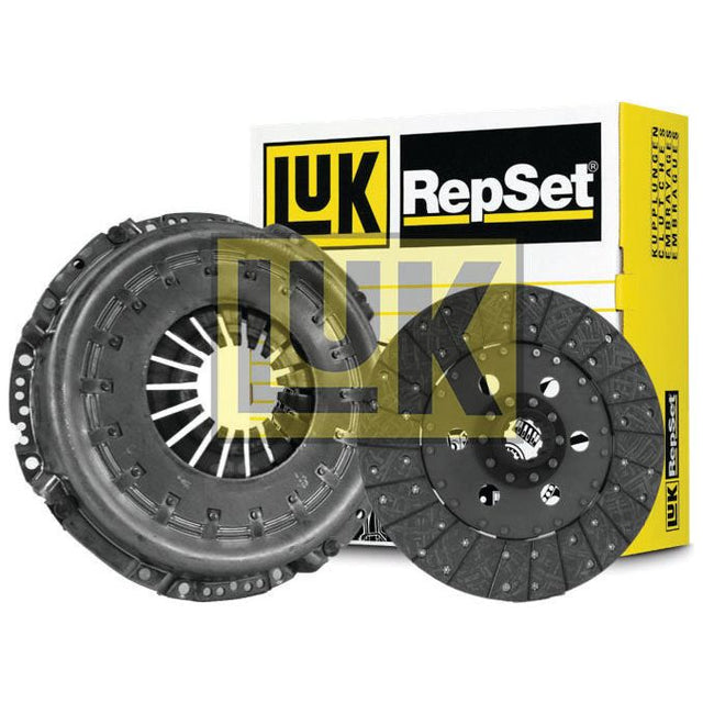 Sparex Clutch Kit without Bearings - S.146935 featuring a pressure plate and organic loose disc, with the packaging box in the background.