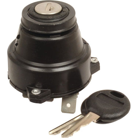 An ignition switch | Sparex Part No.S.75817 and a key with a black plastic head, both compatible with Case IH/International Harvester equipment, from the brand Sparex.
