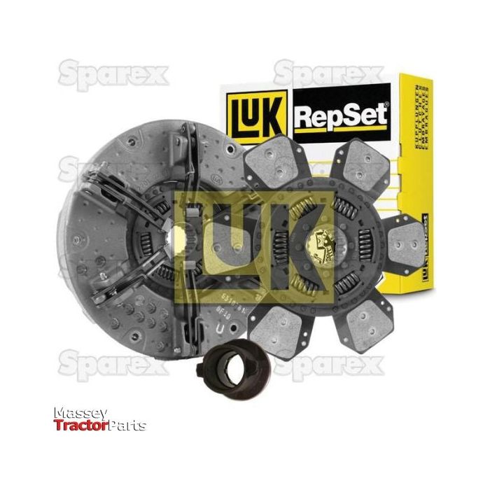 A clutch kit with bearings from Sparex, featuring their part no. S.146909, is displayed in front of its packaging. The image includes Massey TractorPart branding and showcases the high-quality components of the kit.