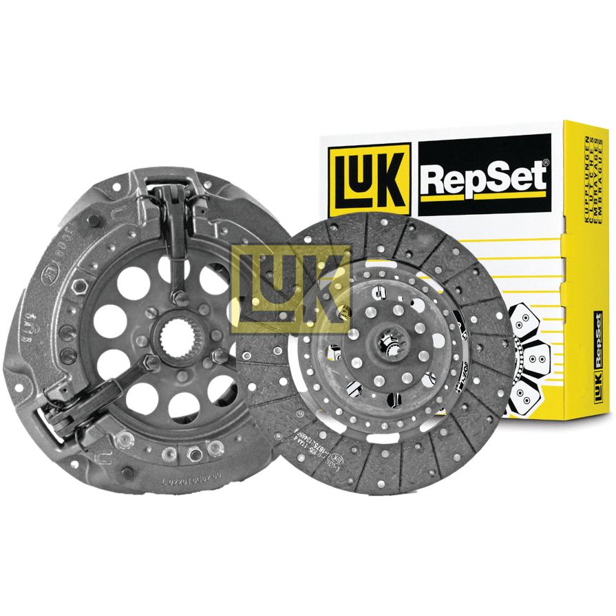 A clutch kit without bearings (S.146799) from the brand Sparex, featuring a pressure plate and clutch disc, is displayed in front of a yellow and white LuK RepSet branded box, showcasing its compatibility with various flywheel types.