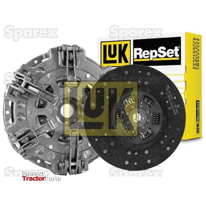 The Sparex Clutch Kit without Bearings - S.146841, which includes a pressure plate and an organic captive disc, is displayed against a white background. The box with Sparex branding is positioned behind the components.