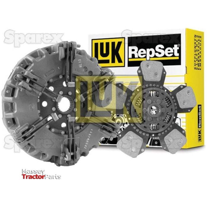 Image of a Sparex clutch kit, featuring a cerametallic captive disc and pressure plate. The background includes the product packaging, displaying the brand name and part number S.147173.