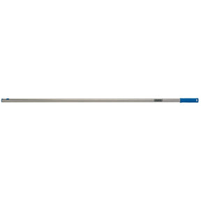 A Draper Broom Or Mop Handle, 1.3M - AMH/A, featuring a silver metal rod with a powder-coated finish and blue caps on both ends.