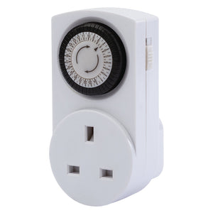 The Draper 24 Hour Mechanical Timer from the MT3B pack, available in white, features an energy-saving design with a rotary dial, three-prong socket, and manual override.