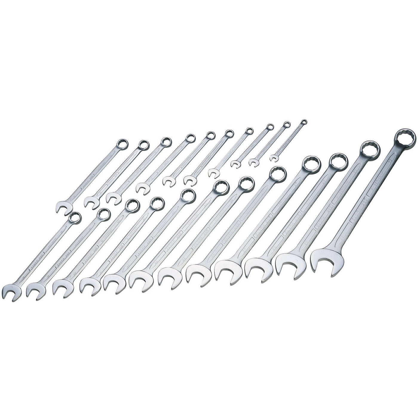 The Draper Long Metric Combination Spanner Set (22 Piece) - 205 /22M 8-32MM features a series of various-sized wrenches made from Professional Quality chrome vanadium steel, neatly aligned with both open-end and box-end sides visible.