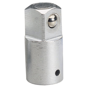 The Draper Elora Socket Converter, model 1450-15, is a robust adapter crafted from durable chrome vanadium steel. It features a hexagonal top section and a cylindrical bottom section, complemented by a ball-bearing lock mechanism on the side. This design meets DIN 3123 standards for corrosion protection.