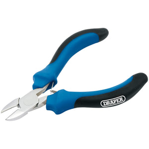 A Draper Mini Diagonal Side Cutter, 110mm - MPSCSG with carbon steel jaws and soft grip handles.