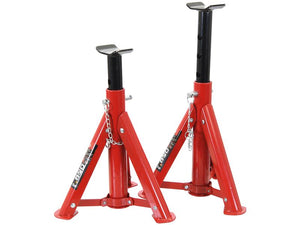 The pair of red Sparex Axle Stands (Foldable) with a load capacity of 3000KGs, featuring adjustable height columns and safety chains, are designed to support and stabilize a vehicle during maintenance and boast a Safe Working Load ideal for any job.