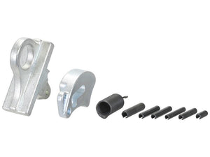 The Lower Link Hook Repair Kit (Cat. 3), identified under Tariff Code 8409910040 and Sparex Part Number S.167901, comprises a silver bracket, a coil spring, and several black pin-like components arranged in a row.