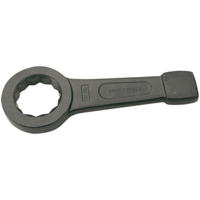 The Draper Ring Slogging Wrench, ranging from 30mm to 120mm, is a black drop-forged box-end wrench crafted from carbon steel. It features a circular multi-sided head at one end and a flat strike head at the other end, meeting DIN7444 specifications.