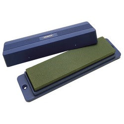 A blue, impact-resistant case from Draper houses a fine and medium green Draper Silicone Carbide Sharpening Stone With Box (200 X 50 X 25mm - 1008/45A) when the lid is open.