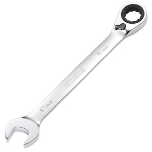 The Draper Hi-Torq® Metric Reversible Ratcheting Combination Spanner, 17mm - 8230RMMB, is expertly crafted from chrome vanadium steel and boasts a silver finish. It features an open end and a 15° ratchet ring end, with "17mm" and "22-17" engravings on its shaft that underscore its precision and durability. This spanner embodies the Draper HI-TORQ® standard for superior performance.