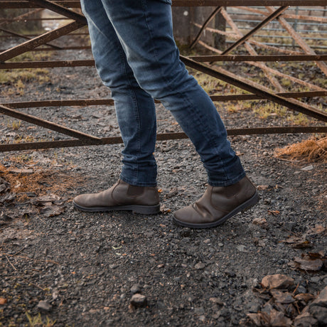 Xpert Heritage Saddler Dealer Boot Rustic Brown - Farming Parts