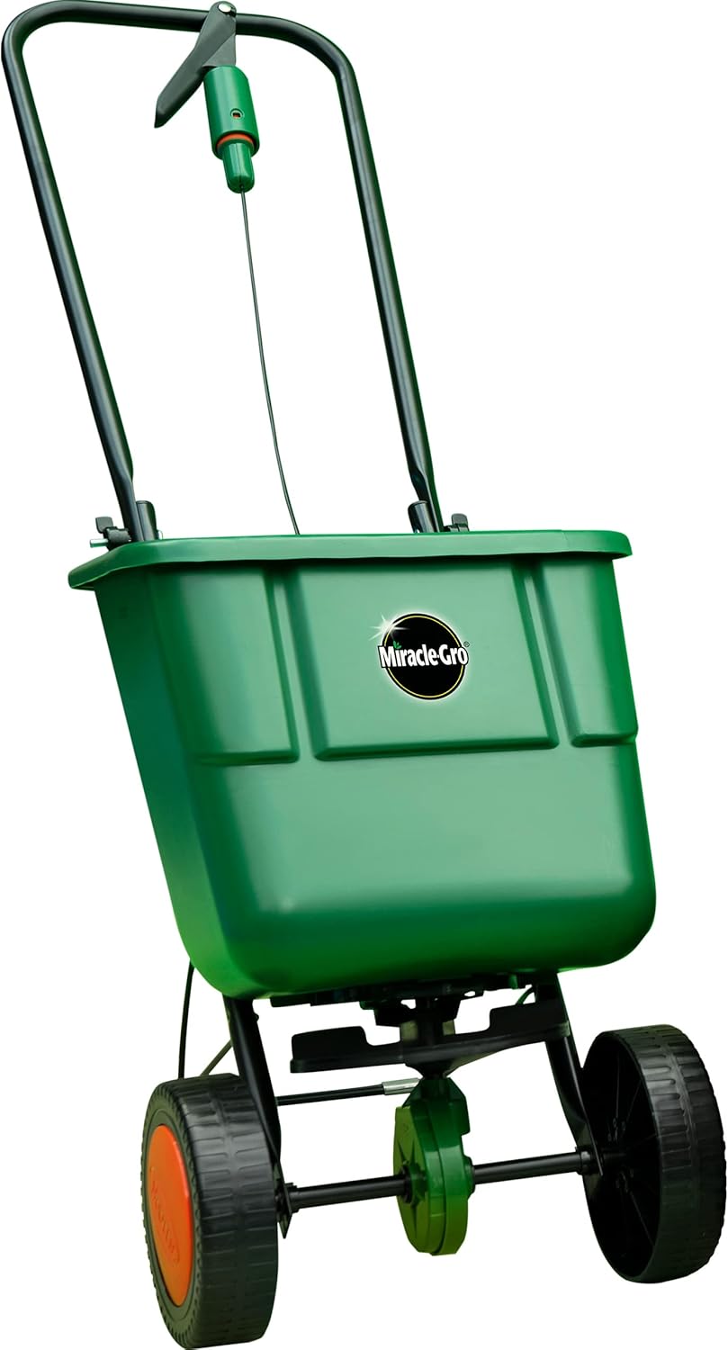 Miracle-Gro Rotary Lawn Seed Spreader – 3m Coverage for Large Lawns | EG121040