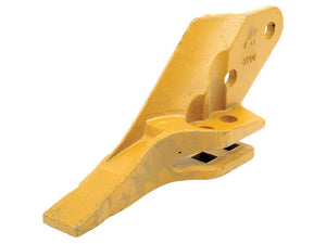 Bucket Tooth, RH Tooth, Replacement for: JCB. To fit as: 53103208 - Sparex Part No. S.78326