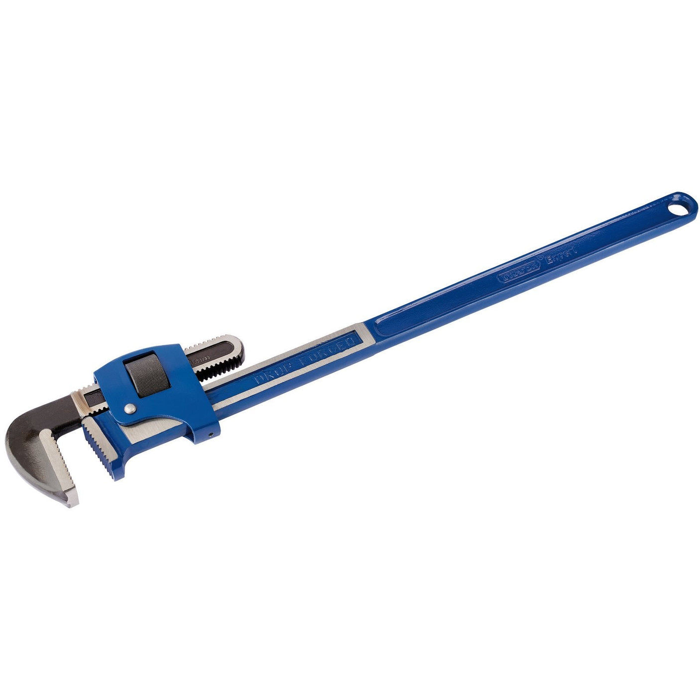 The Draper Expert Adjustable Pipe Wrench [Model 679], featuring a 900mm long handle and 100mm adjustable jaws, boasts an induction-hardened, durable design reminiscent of a traditional pattern wrench.