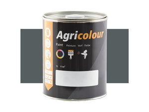 The Sparex Paint - Agricolour Aluminium Gloss, available in a 1-liter tin (Sparex Part Number: S.80001), is labeled in multiple languages, includes usage icons, and features a customizable blank white rectangle. Ideal for preparing metal surfaces, it provides excellent drying times with an optional aluminium gloss finish.