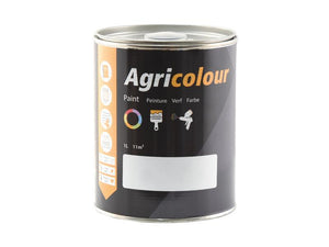 A 1-liter tin of Agricolour Clear Lacquer Gloss Paint (Sparex Part Number: S.80009) features multilingual labeling and icons denoting its usage, coverage details, and suitability for achieving a glossy finish on metal surfaces.