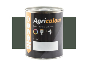 A 1-liter tin of Paint - Agricolour - Green, Gloss by Sparex (Part Number: S.84453) is ideal for metal surfaces. It features multilingual labels and icons for easy usage identification. The green tin showcases a striking black background with vibrant orange and white text and graphics, ensuring a durable gloss finish.