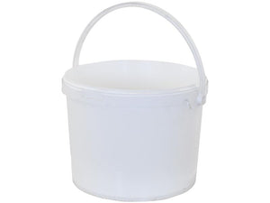 Introducing the 15 LITRE PLASTIC BUCKET from Sparex, model S.8465. This white plastic bucket comes with a lid and handle, making it perfect for storage or transport. As a durable Sparex product classified under tariff code 3926909790, it guarantees quality and reliability for all your diverse needs.