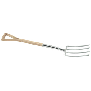 The Draper Heritage Stainless Steel Digging Fork With Ash Handle - DDFG/L by Draper boasts a traditional style, featuring a handle made from sustainably sourced ash wood and equipped with a metal head that has four sturdy tines, complemented by a comfortable triangular grip.