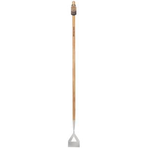 The traditional-style Draper Heritage Stainless Steel Dutch Hoe with an ash handle (DDHG/L) features a sustainable timber wooden handle and a stainless steel triangular metal blade.