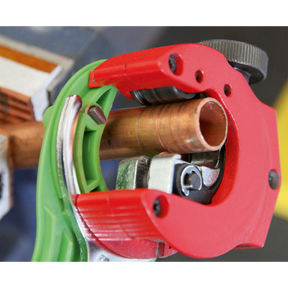 Ratcheting Pipe Cutter 2-in-1 Ø6-28mm - AK5065 - Farming Parts