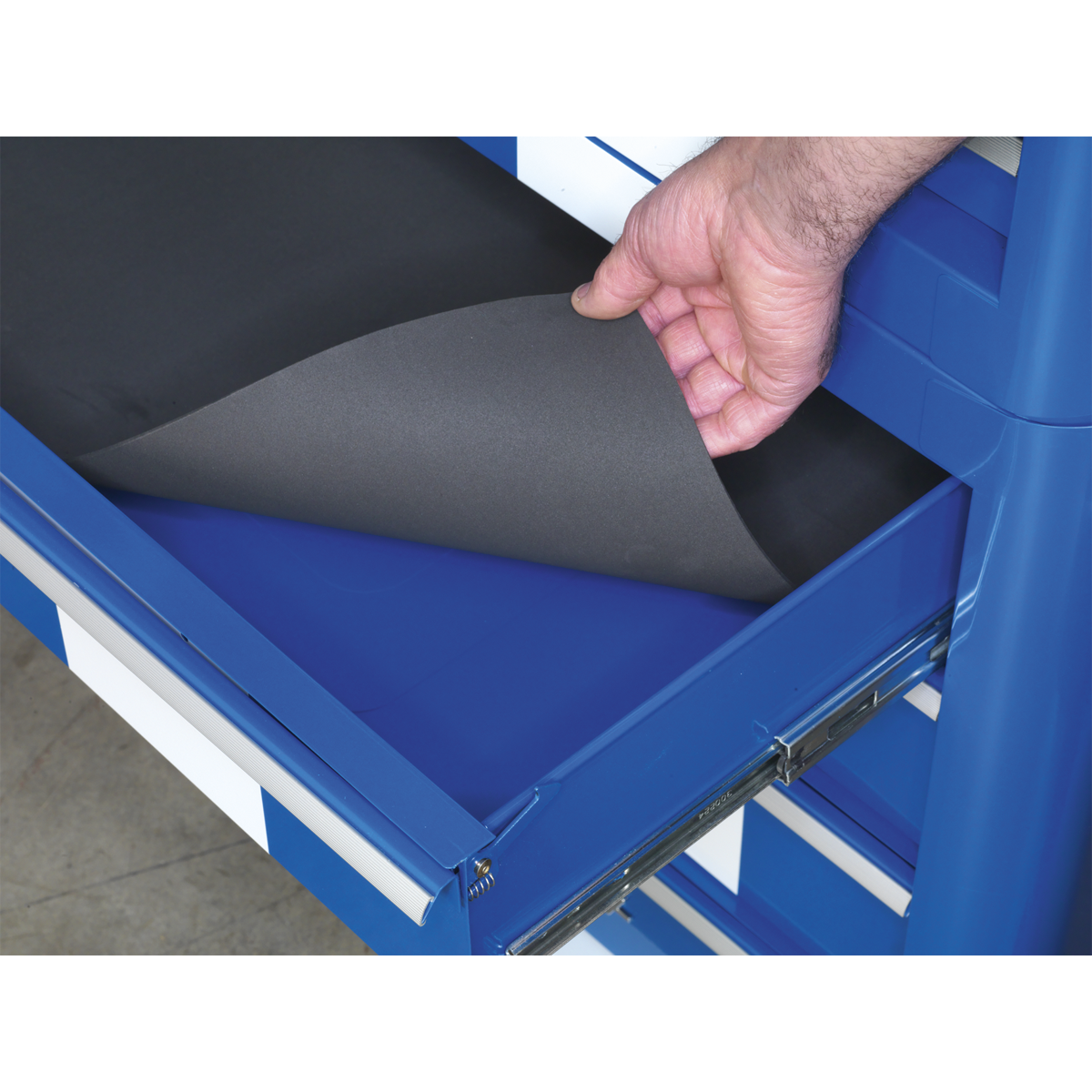 Retro Style Topchest, Mid-Box & Rollcab Combination 10 Drawer Blue/White Stripes - AP28COMBO2BWS - Farming Parts