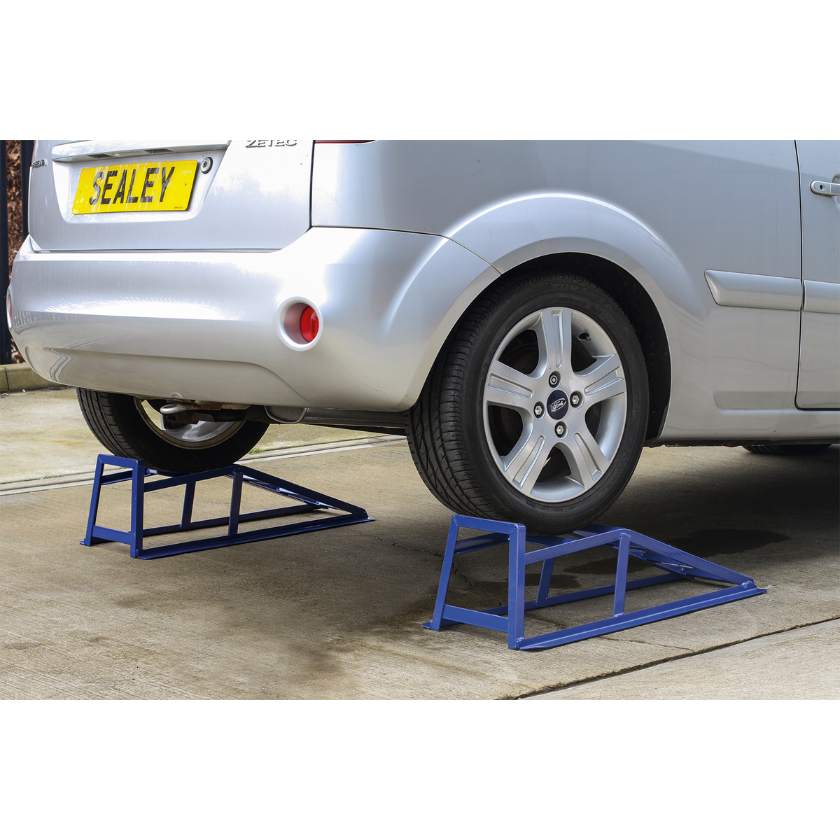 Car Ramps 1 Tonne Capacity per Ramp 2 Tonne Capacity per Pair - CAR2000 - Farming Parts