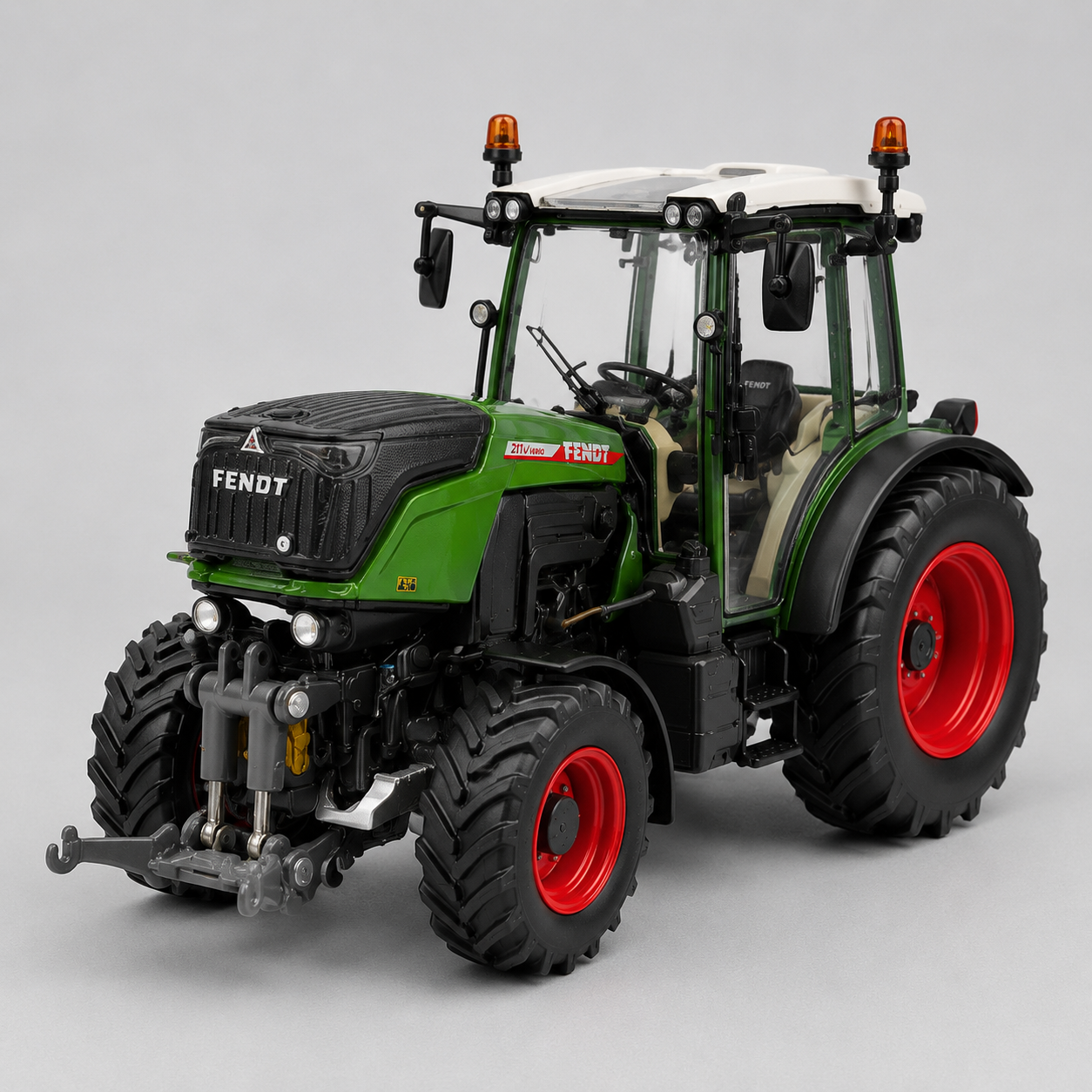 Fendt 211 V Vario 1:32 Scale Model – Special Edition | X991021024000