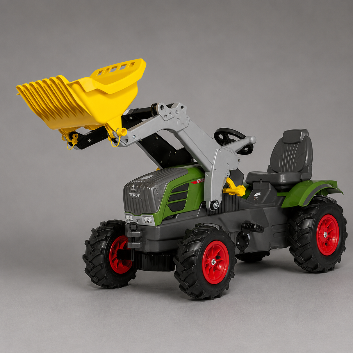 Fendt 211 Vario Pedal Tractor with Pneumatic Wheels & Front Loader | X991000818000