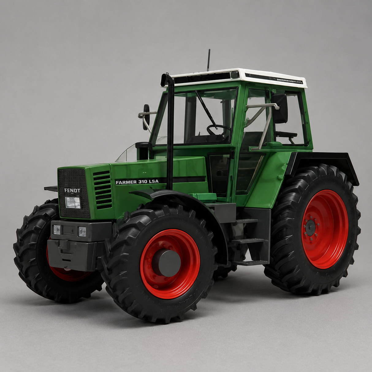 Fendt Favorit LSA 612 Scale Model – Detailed Collector’s Edition | X991018237000