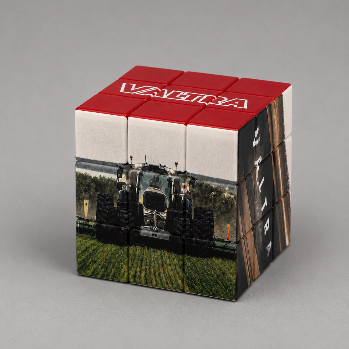 Valtra Action Cube – S416 Tractor Puzzle Toy | V42806540