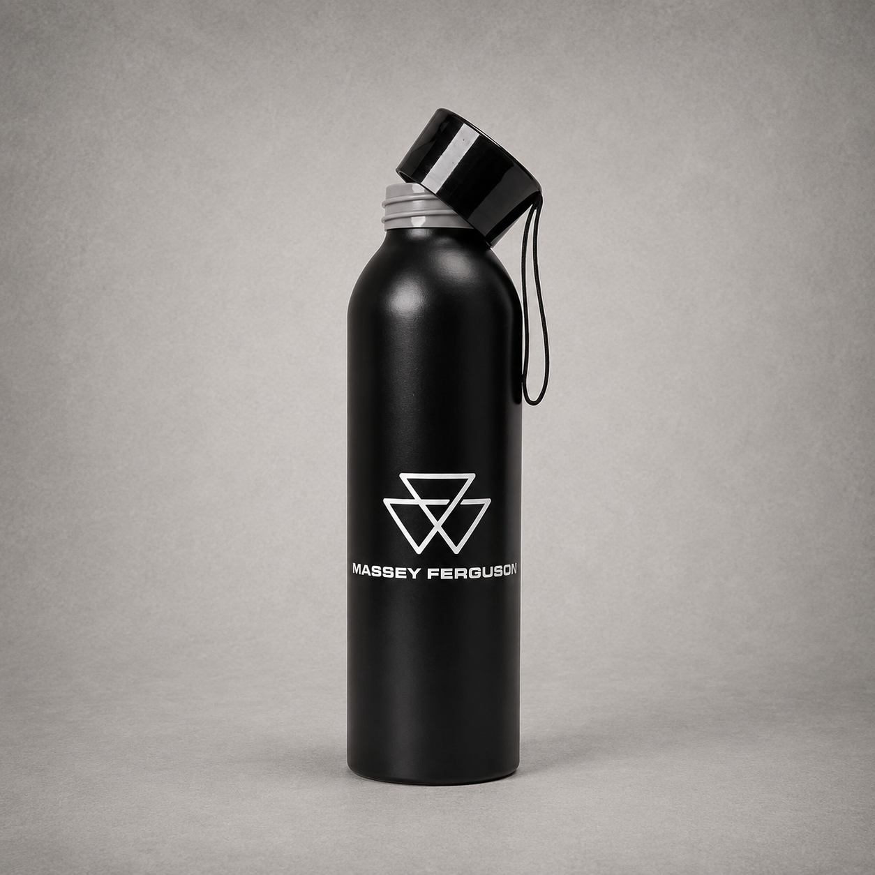 Massey Ferguson Black Aluminium Bottle – Eco-Friendly & Durable | X993422401000